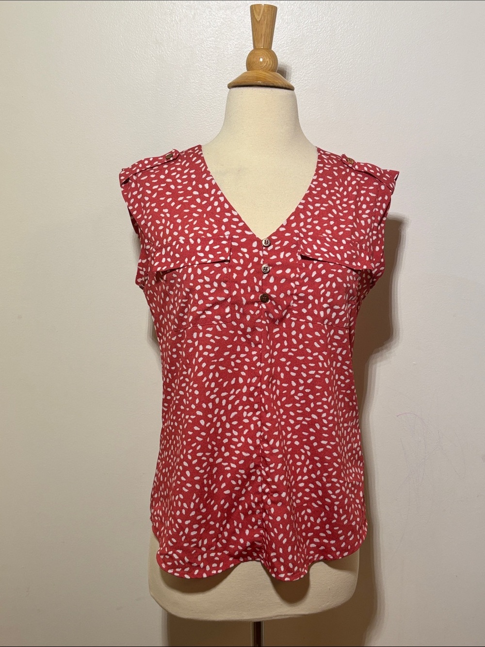 New York & Company Sleeveless Printed Blouse